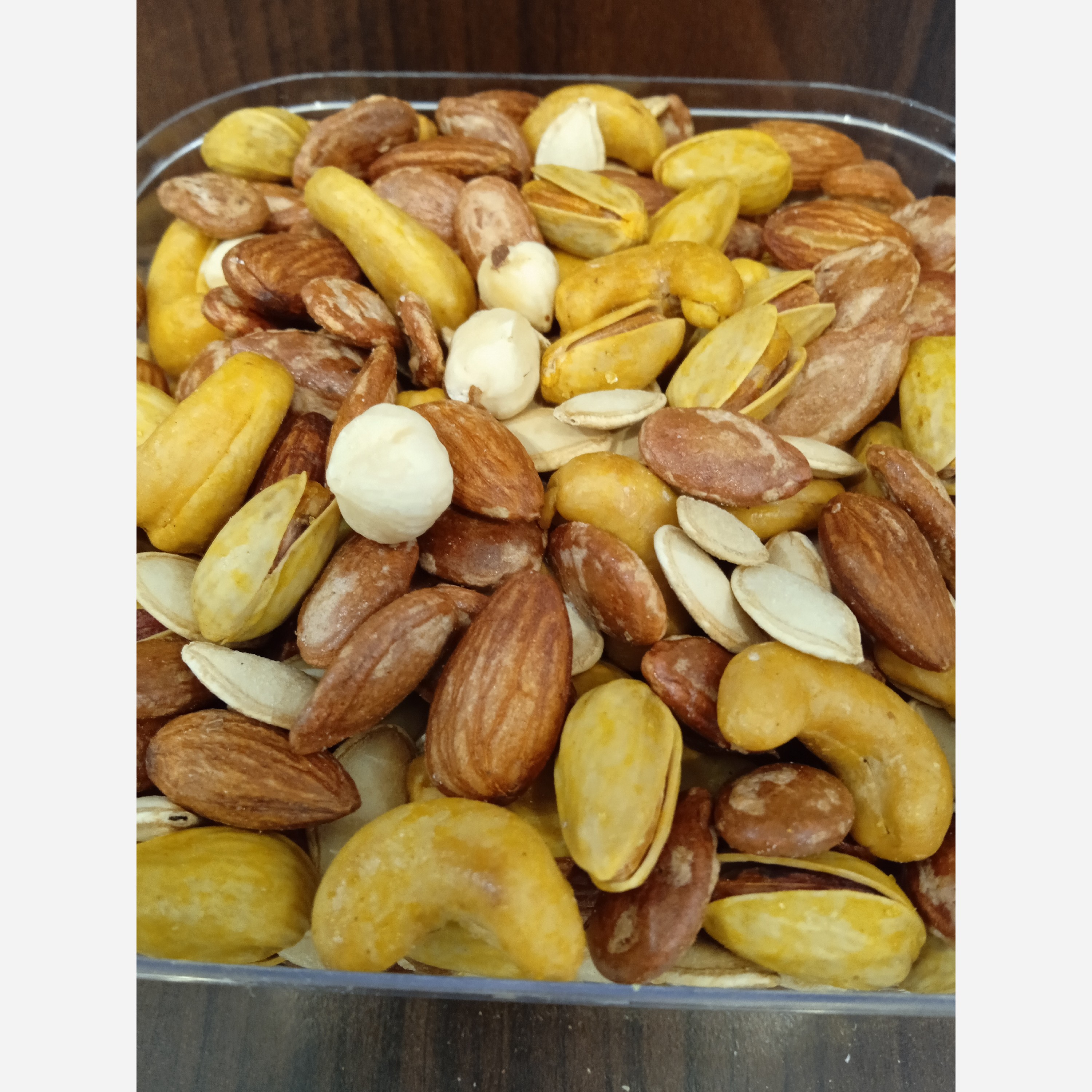 آجیل مخلوط ممتاز 200 و 1000 گرمی