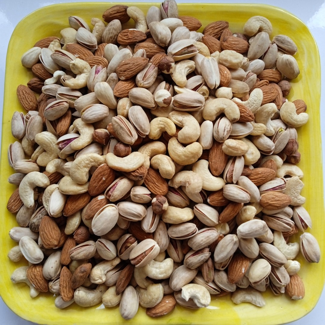 آجیل چهار مغز خام درجه یک